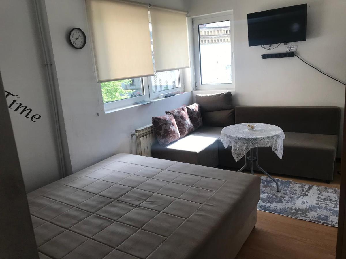 Apartman White River サラエヴォ エクステリア 写真